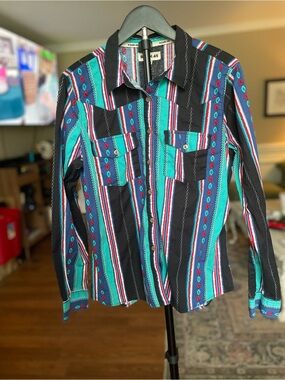 Rank 45 Women’s L Teal & Black Striped Casual Button-Down Western Shirt